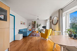 Photo 6- click for photo gallery